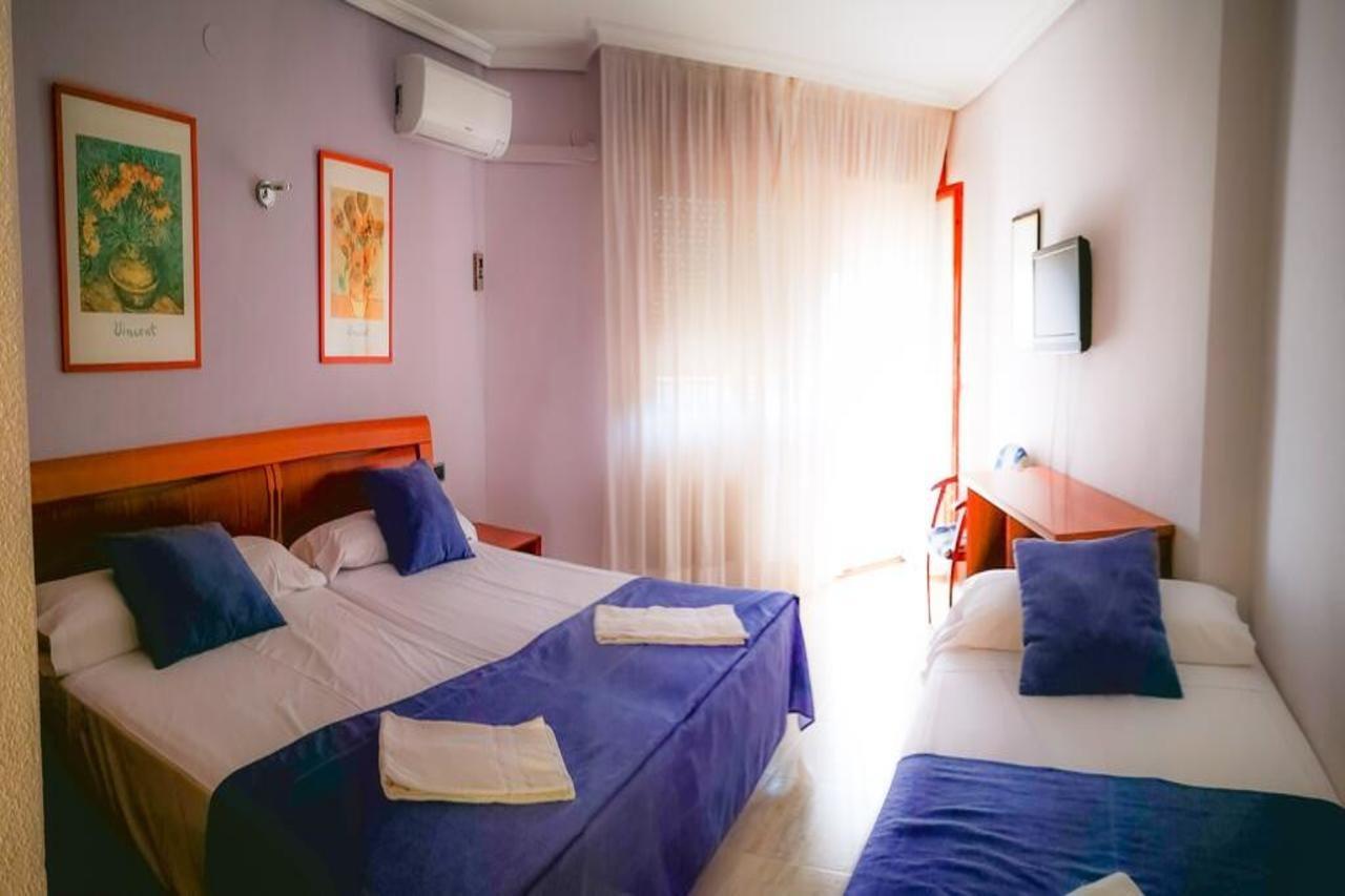 Hotel Restaurante Felipe II (Adults Only) アイナ エクステリア 写真