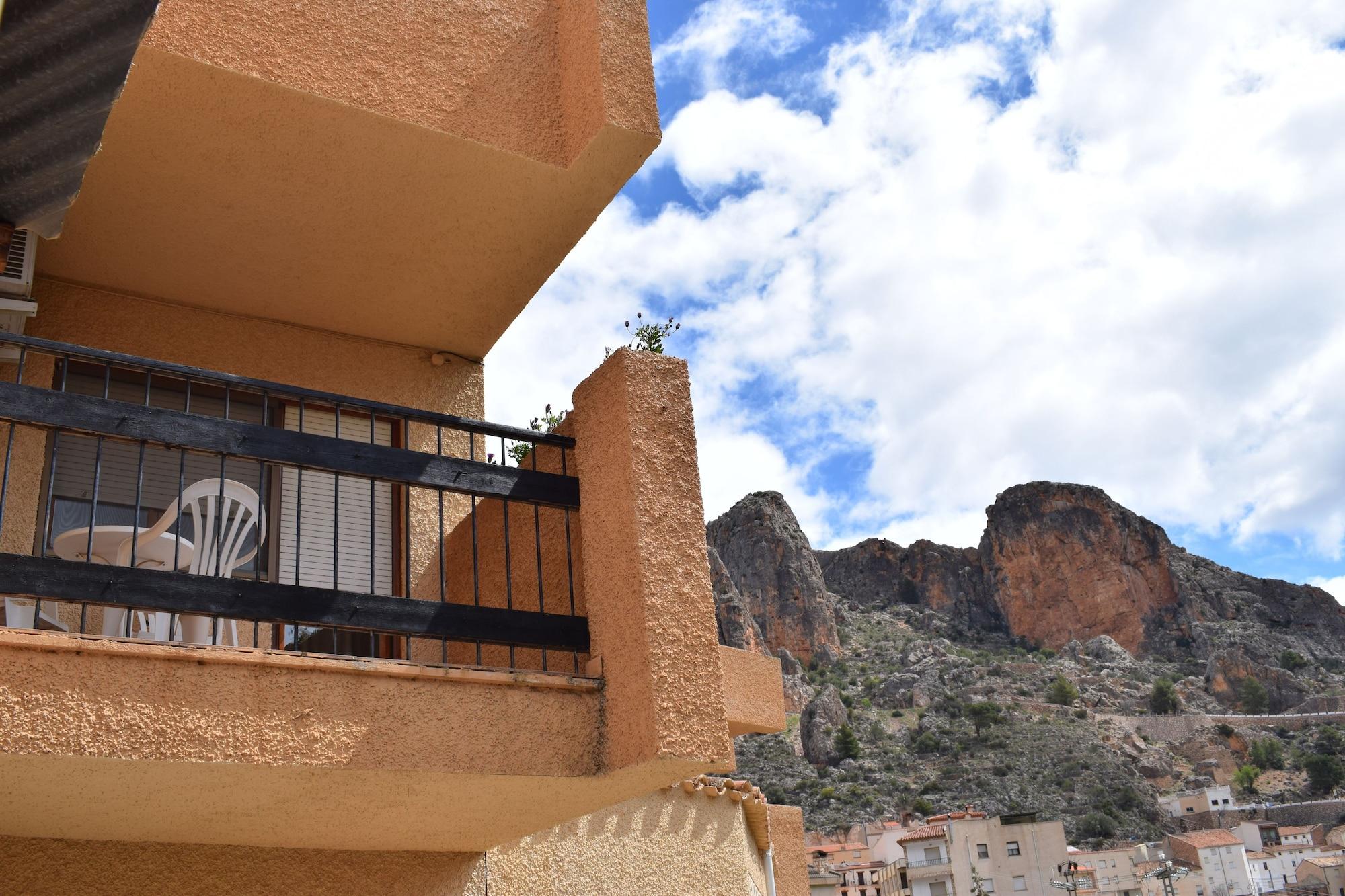 Hotel Restaurante Felipe II (Adults Only) アイナ エクステリア 写真