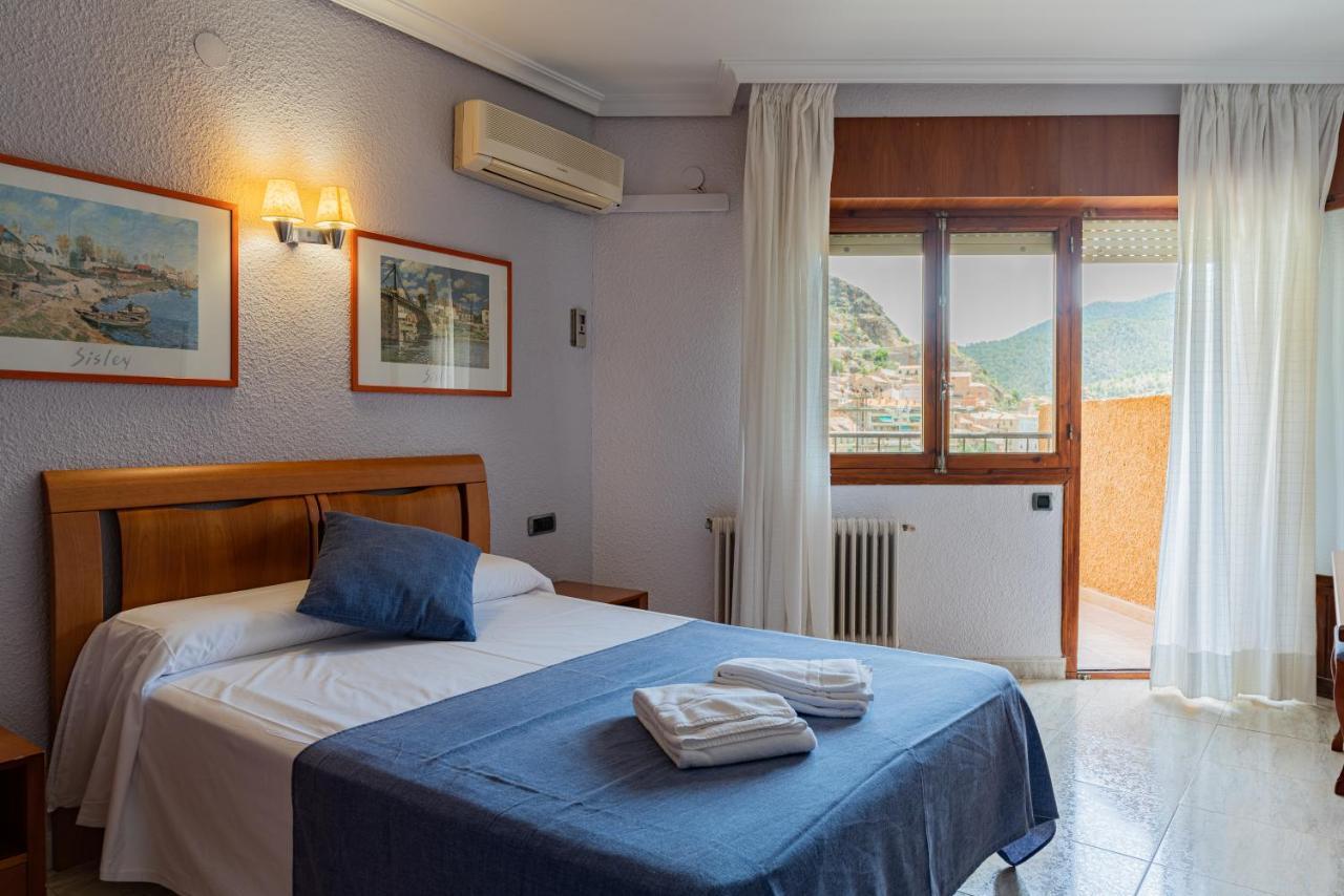Hotel Restaurante Felipe II (Adults Only) アイナ エクステリア 写真