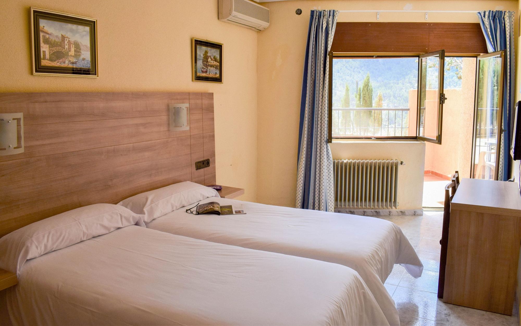Hotel Restaurante Felipe II (Adults Only) アイナ エクステリア 写真