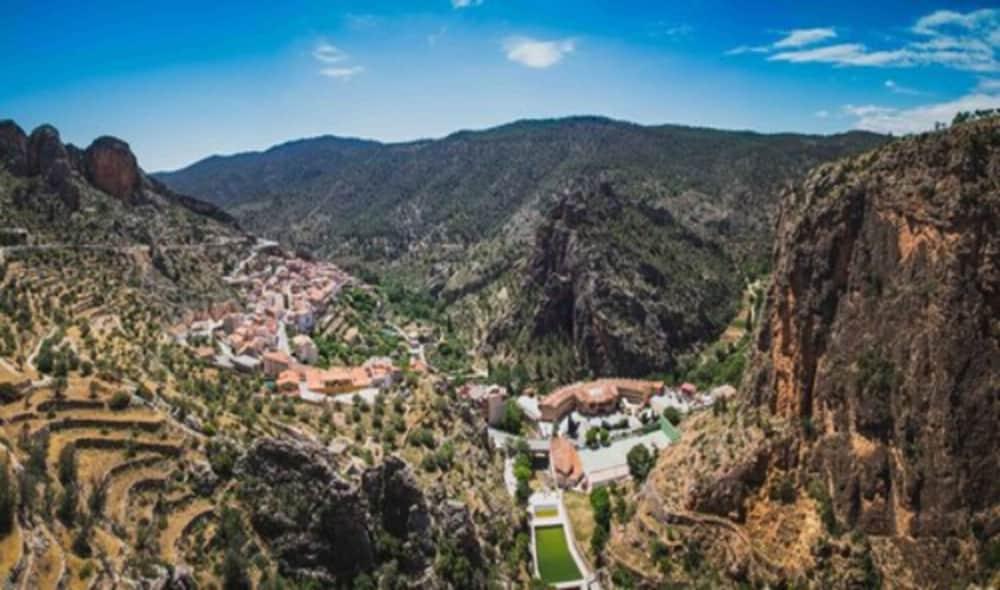 Hotel Restaurante Felipe II (Adults Only) アイナ エクステリア 写真