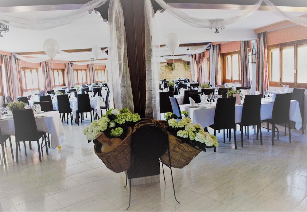 Hotel Restaurante Felipe II (Adults Only) アイナ エクステリア 写真