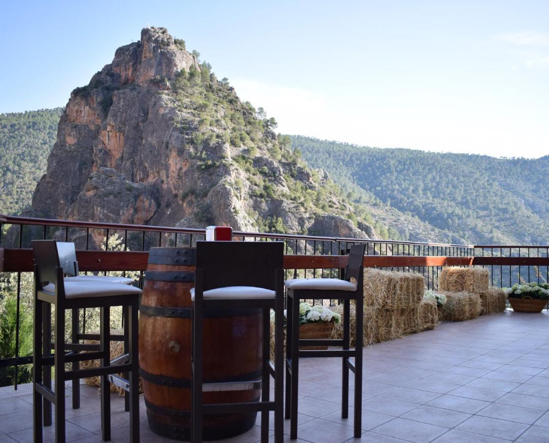 Hotel Restaurante Felipe II (Adults Only) アイナ エクステリア 写真