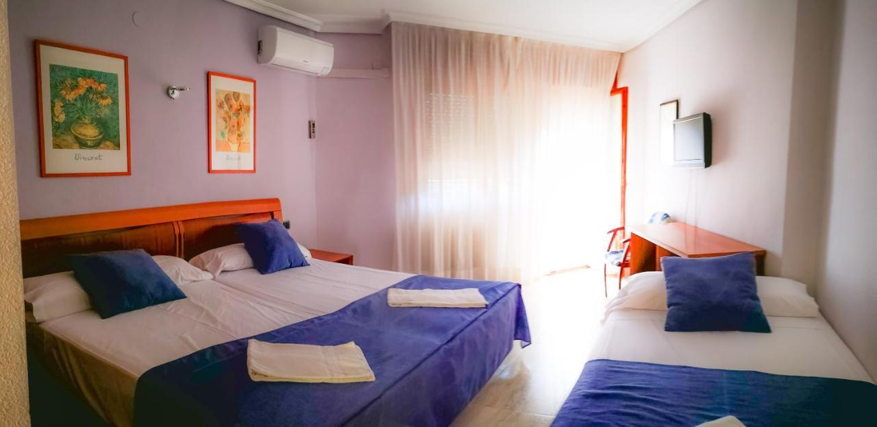 Hotel Restaurante Felipe II (Adults Only) アイナ エクステリア 写真
